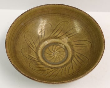 Antique Chinese porcelain bowl - 7 1/4" diam