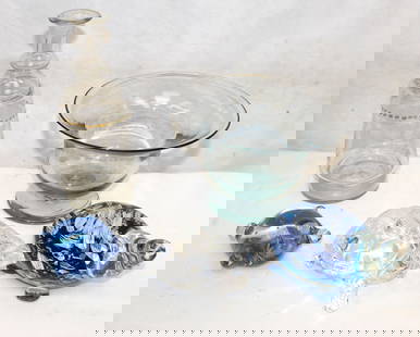 Lot of 5 glass items incl antique turtles, bowl & decanter - 3"-7": Lot of 5 glass items incl antique turtles, bowl & decanter - 3"-7"