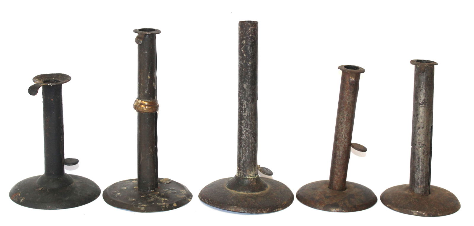 Lot of 5 antique hogscraper candlesticks incl 3 18thC cleated (1 w remains of brass wedding band) & (1 of 6)