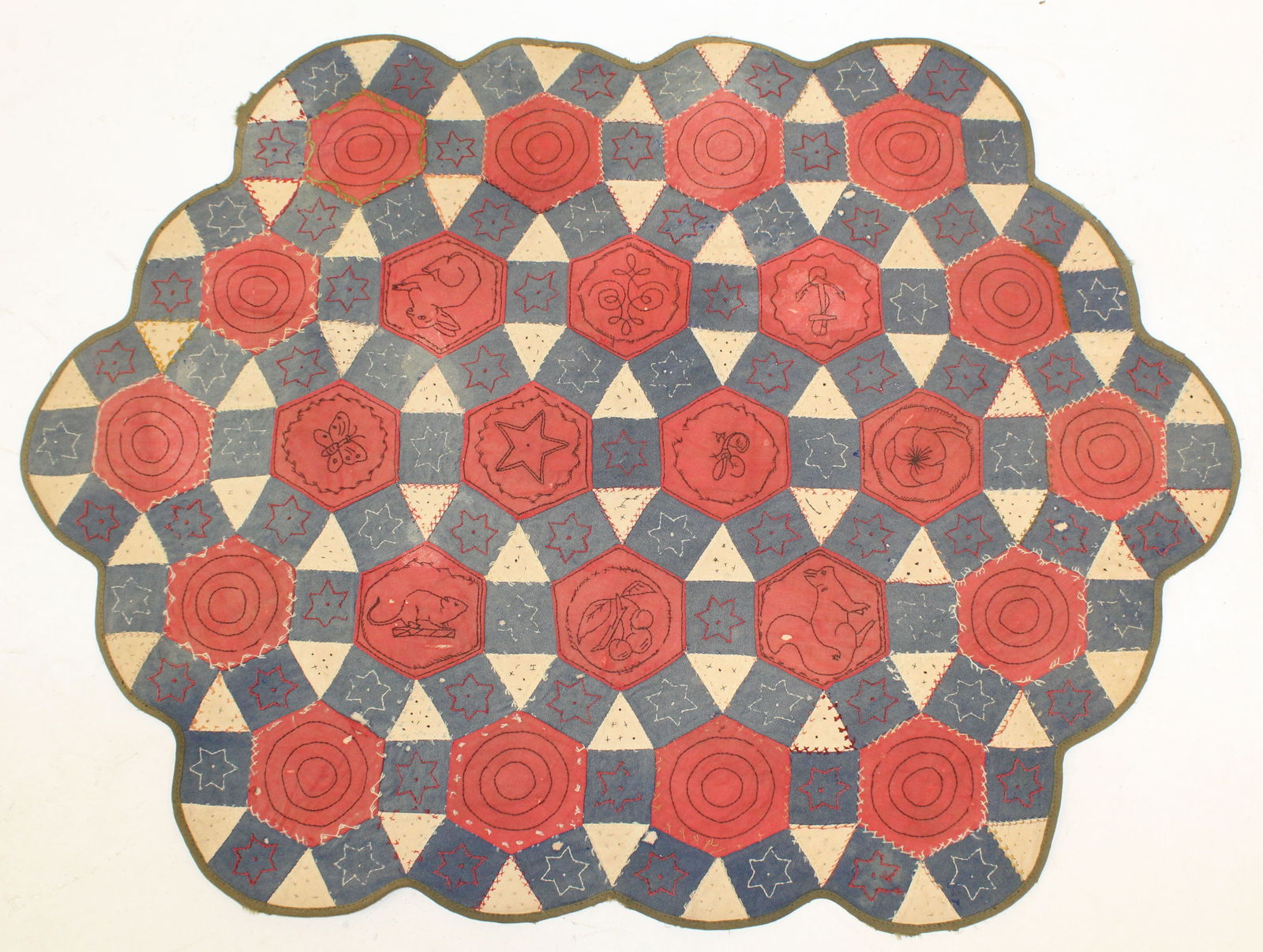 Antique patchwork quilt with pictoral decoration - 38"x30" (1 of 9)