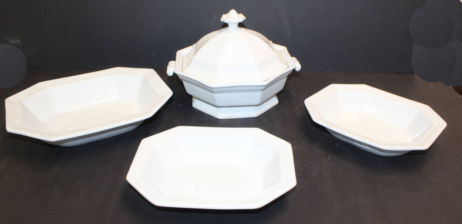 Lot of 3 antique ironstone open vegetables 9"x7" (2) & 11"x9" plus a covered vegetable 8" tall x 10": Lot of 3 antique ironstone open vegetables 9"x7" (2) & 11"x9" plus a covered vegetable 8" tall x 10" wide