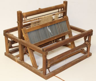 Antique table loom - 12"x15 1/2"x14 3/4"