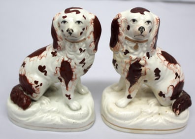 Pr of Staffordshire brown & white small Spaniels on raised bases - approx 5 1/2" tall