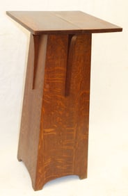 Mission Oak pedestal - 34" tall x 16" square top