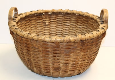 Antique 2 handled fruit basket possibly Taghkanic - 8 1/2" tall x 16 1/2" diam