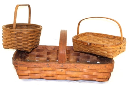 Lot of 3 fixed handled baskets - 7 1/2"x8"x11 1/4", 10"x8" diam & 9" tall x 13"x20"