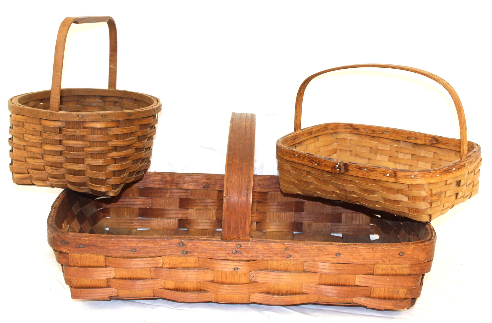 Lot of 3 fixed handled baskets - 7 1/2"x8"x11 1/4", 10"x8" diam & 9" tall x 13"x20" (1 of 7)