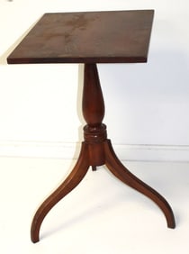 Antique country Hepplewhite cherry candlestand - 27" tall x 15"x17 1/2" top