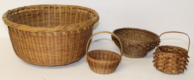Lot of 4 baskets incl round wicker & 3 small Native American berry baskets