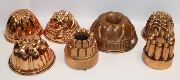 Lot of 7 copper food molds - 5"-9" diam