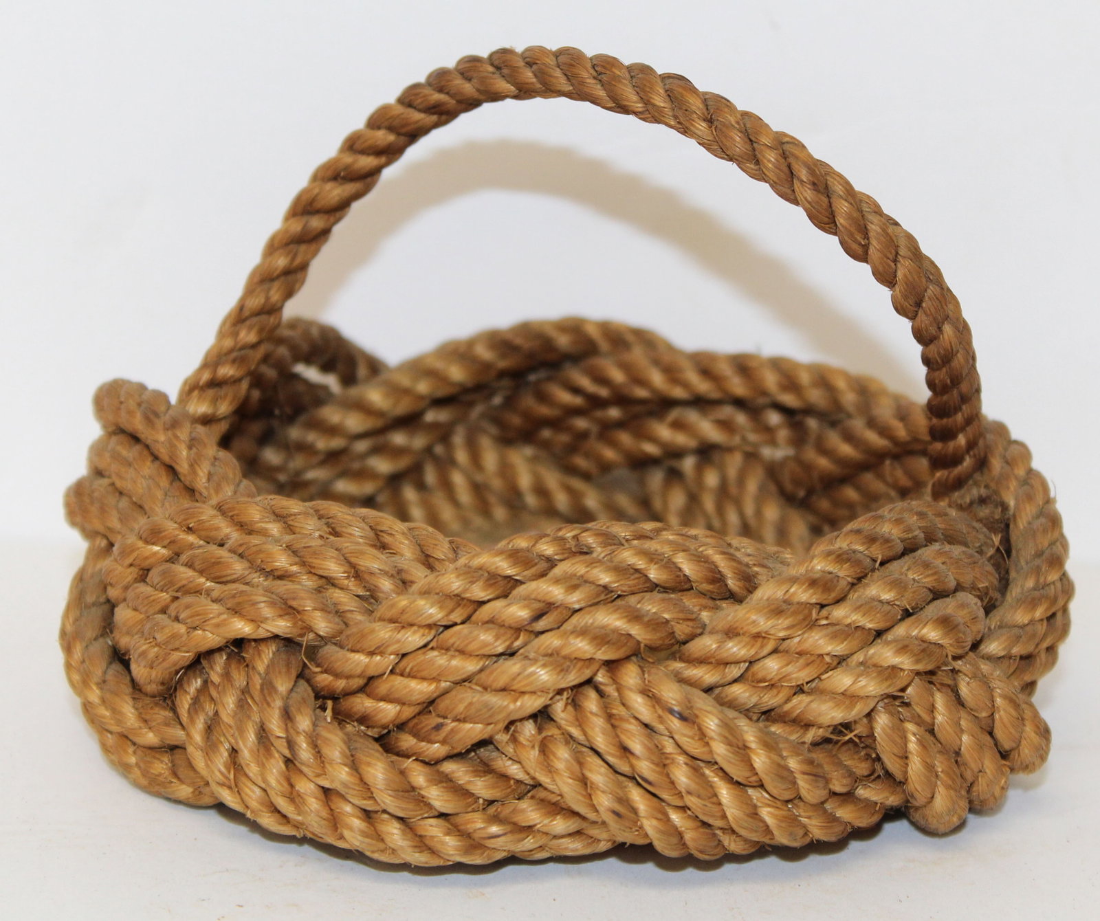Wonderful small antique nautical basket - 5" diam: Wonderful small antique nautical basket - 5" diam
