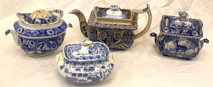 Lot of Staffordshire blue & white transferware incl teapot & 3 sugars - smallest 5" tall x 6" -