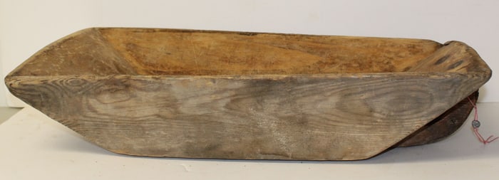 Large antique wooden trencher w handle - 6" tall x 27 1/2"x13 1/4"