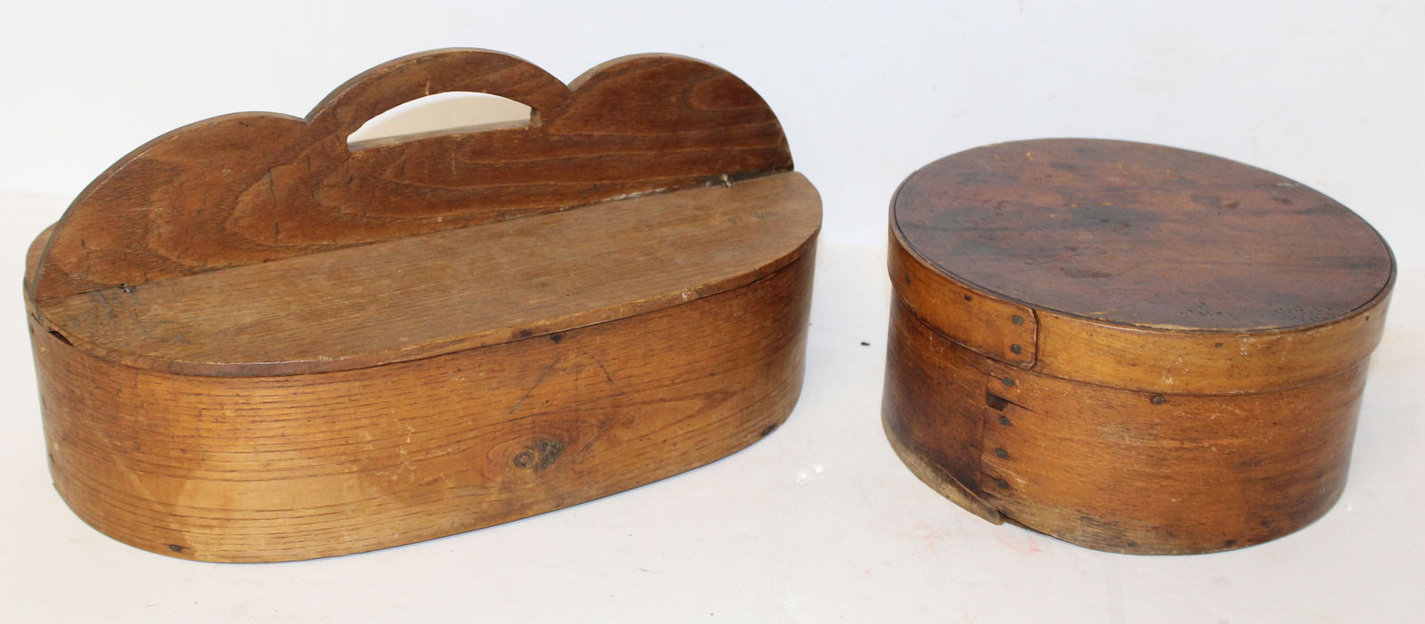 Lot of 2 antique wooden boxes - round pantry box & oblong carrier w 2 lift sided top - 3 1/2"x7 1/2" (1 of 5)