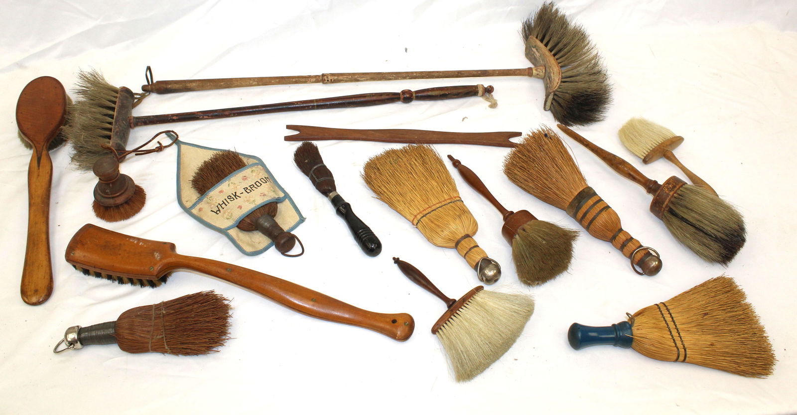 Lot of vintage/antique hearth & whisk brooms (1 of 9)