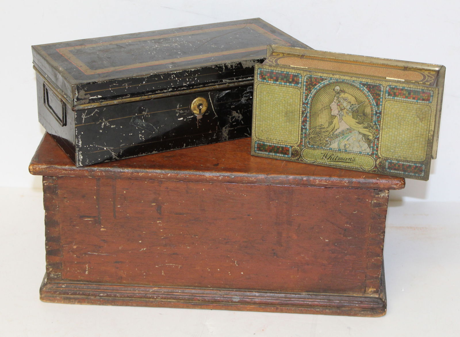 Lot of 3 vintage/antique boxes incl 1 wooden in red paint & 2 tin (1 of 6)