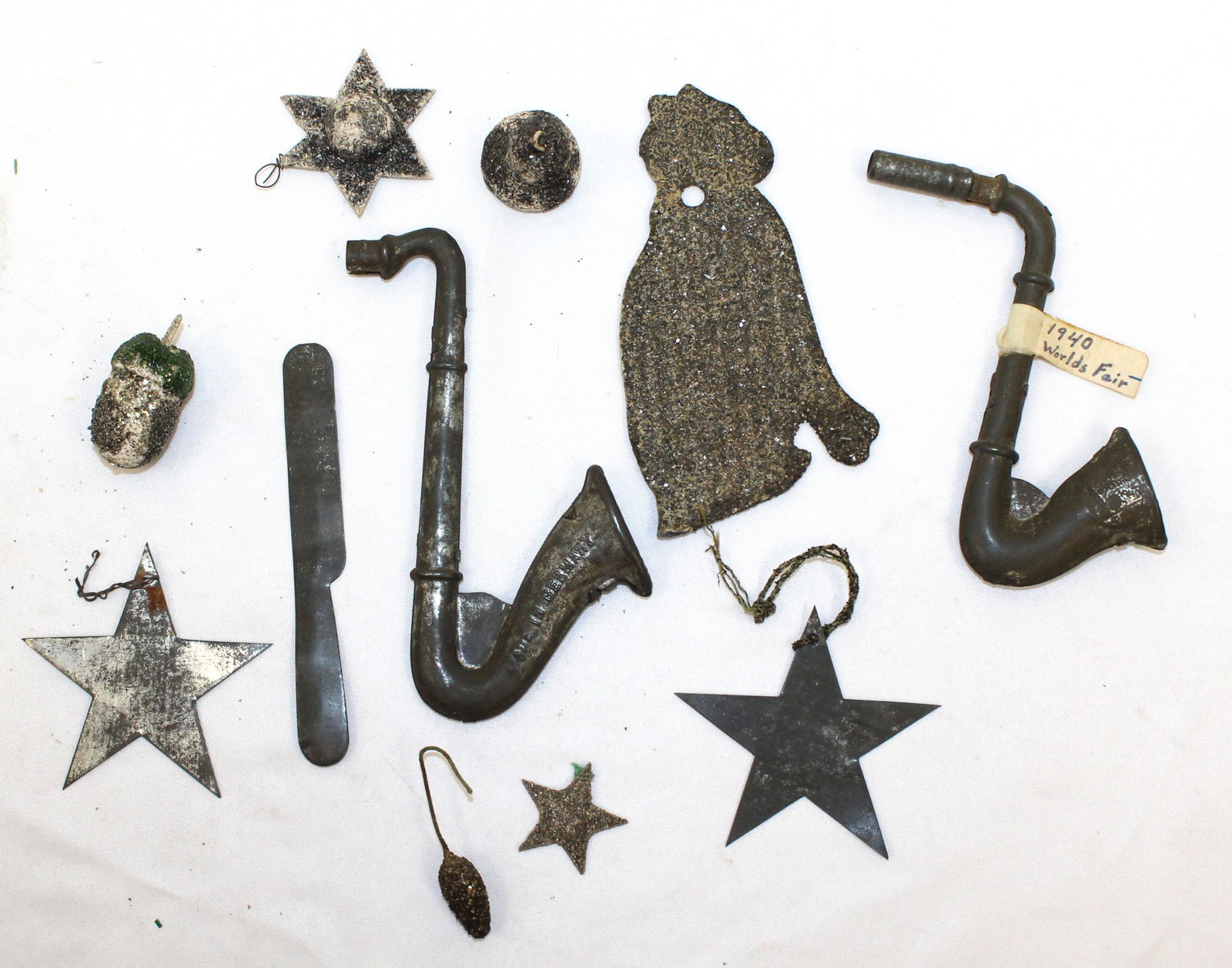 Lot of tin toys & glitter decorations - 1" - 5": Lot of tin toys & glitter decorations - 1" - 5"