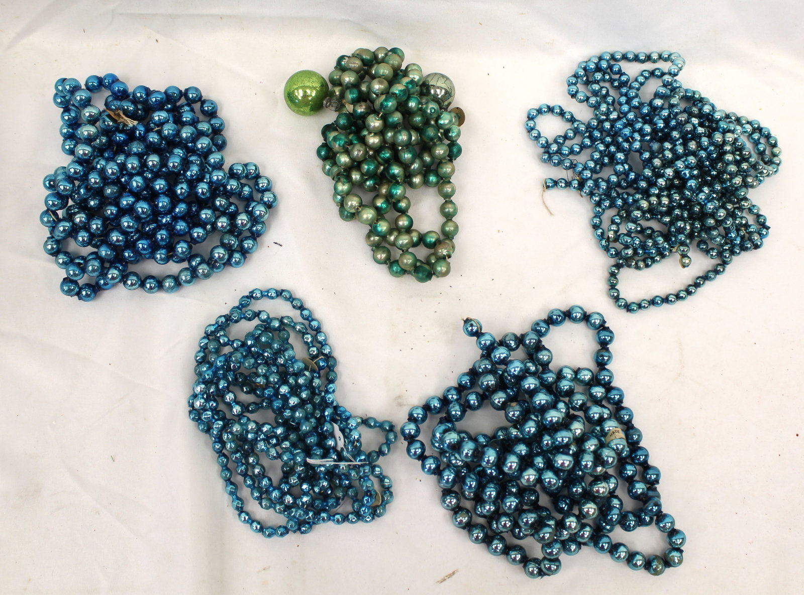 Lot of 6 antique glass blue garlands: Lot of 6 antique glass blue garlands