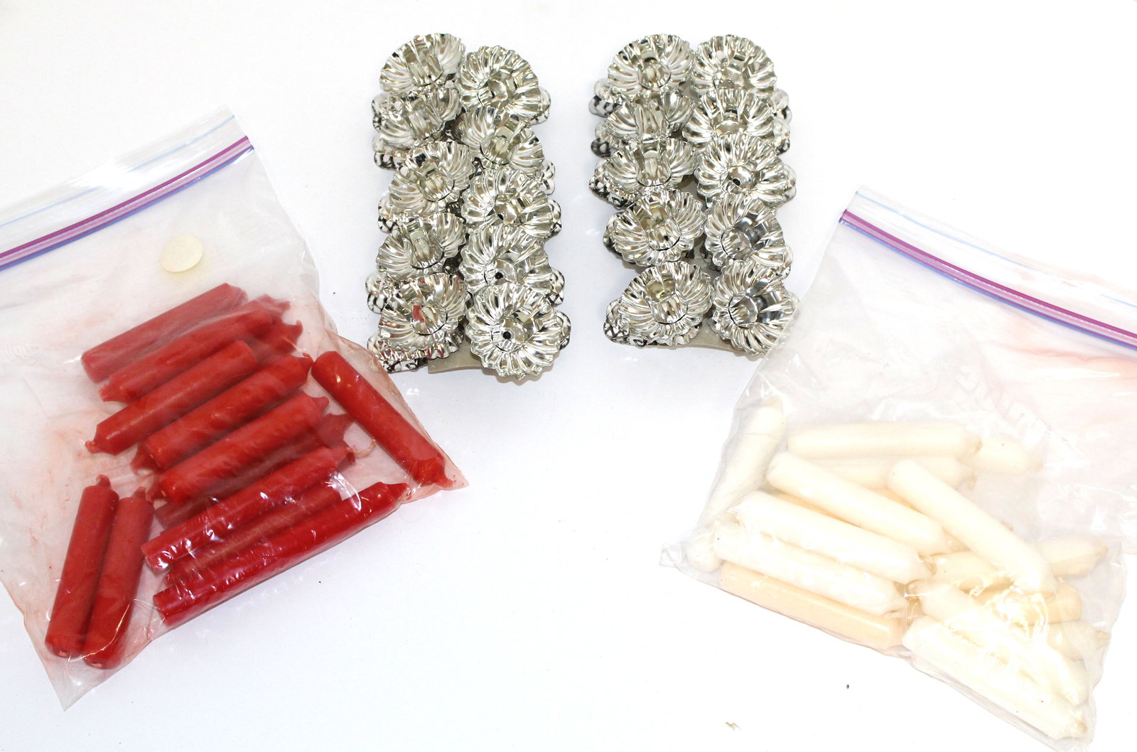 Lot of silver Christmas tree candle clips w red & white candles: Lot of silver Christmas tree candle clips w red & white candles