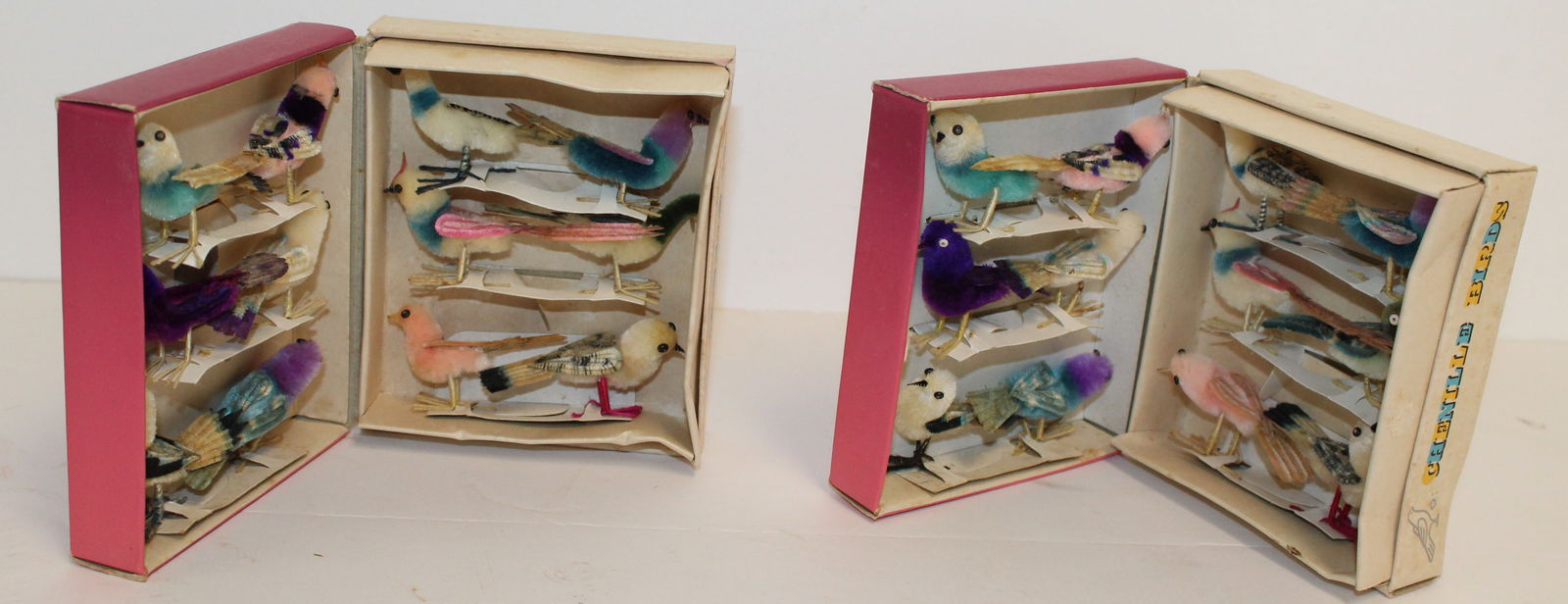 Lot of 2 orig boxed vintage chenille birds (1 of 7)