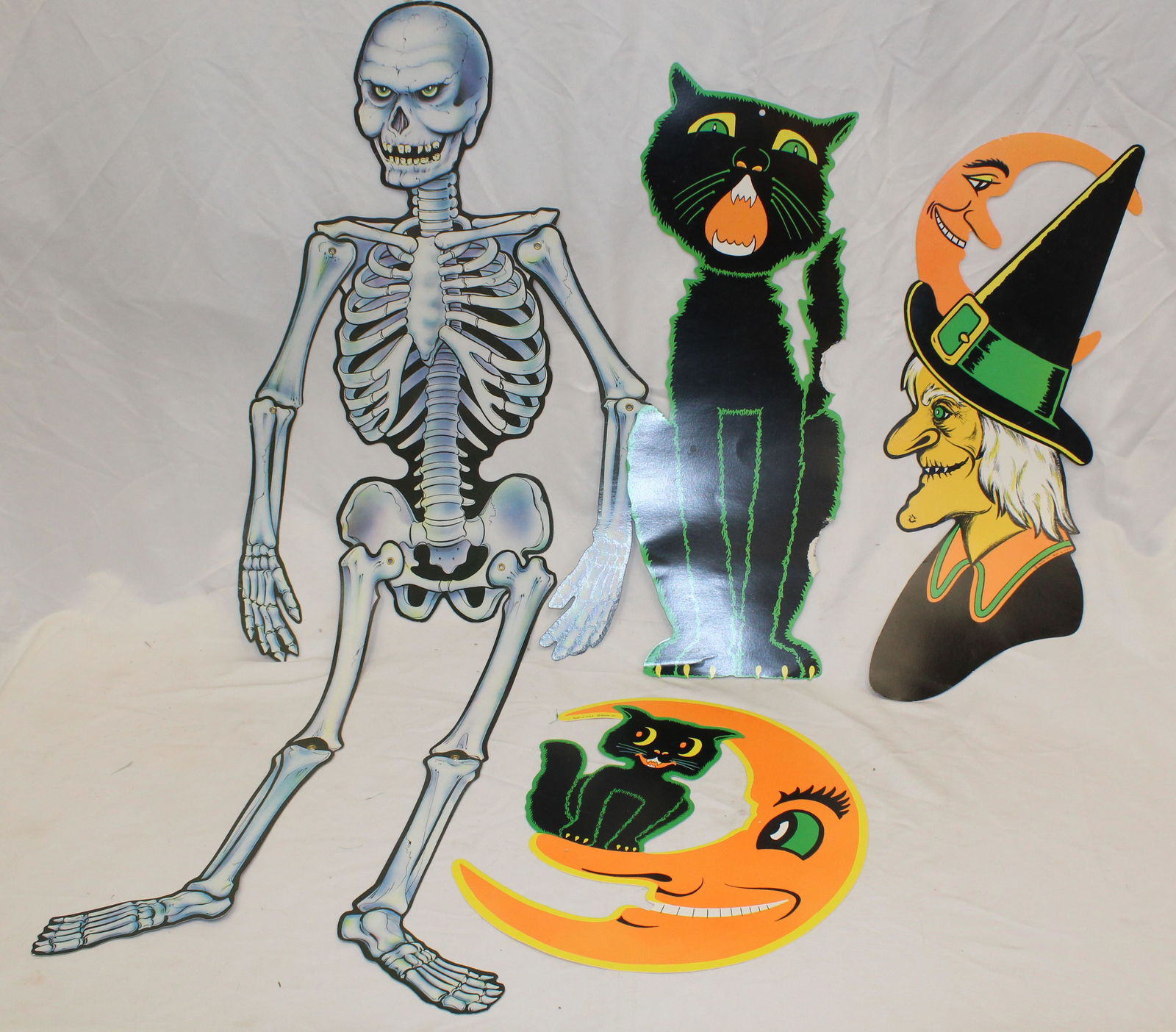 Lot of vintage Halloween paper/cardboard wall decorations - skeleton, black cat, witch theme - 8"x8 (1 of 8)