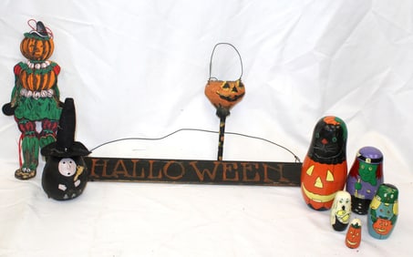 Lot of contemporary Halloween decorations