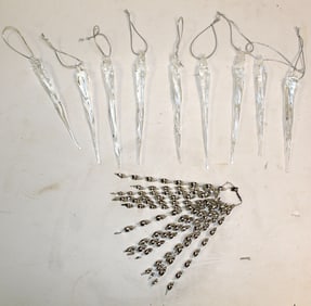 Lot of glass & tin icicles - 7" & 5 1/2"