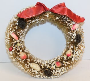 Vintage bottle brush Christmas wreath - 9" diam