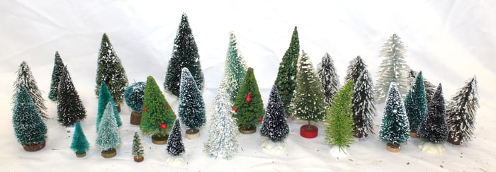 Large lot of contemporary/vintage bottle brush Christmas trees - 2" - 7" tall