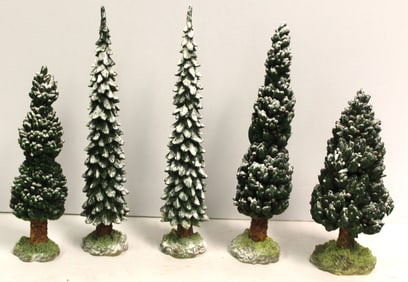 Lot of 5 contemporary Christmas trees - 7" - 9 1/2"