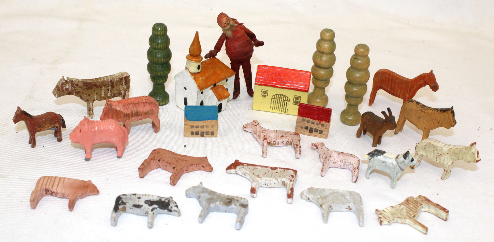Lot of vintage wooden painted miniature Christmas village w people, trees, animals & houses - 1/2" -: Lot of vintage wooden painted miniature Christmas village w people, trees, animals & houses - 1/2" - 2"