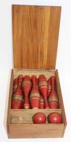 Vintage ten pin bowling game in orig wooden box - box measures 4 1/2"x12"x9"