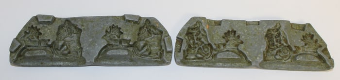 Antique Santa w sled candy mold - 2 1/2"x7"