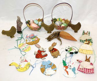 Easter lot incl baskets, wooden eggs & ornaments etc