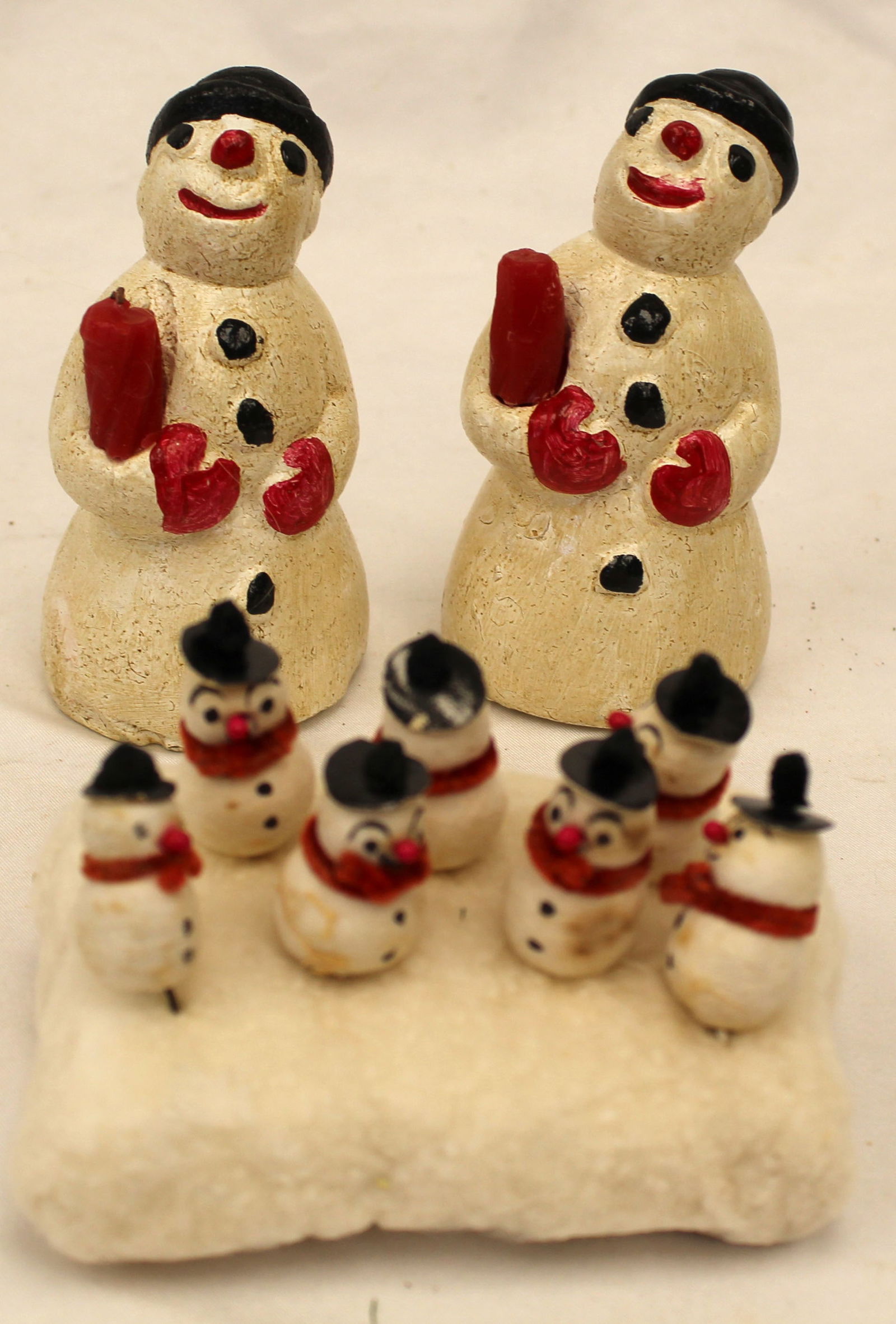Lot of snowman incl small group of spun cotton - 2 1/2"- 4" tall (1 of 3)