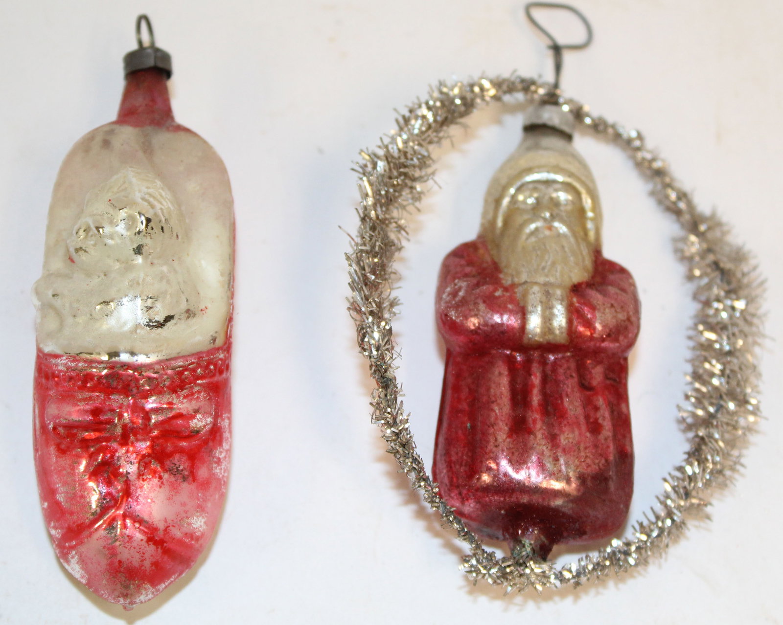 Lot of 2 antique glass & glass w tinsel Santa Christmas ornaments - 3 1/2": Lot of 2 antique glass & glass w tinsel Santa Christmas ornaments - 3 1/2"
