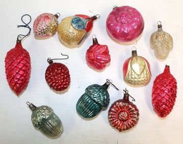 Lot of vintage/antique glass Christmas ornaments incl pinecones, nuts, etc