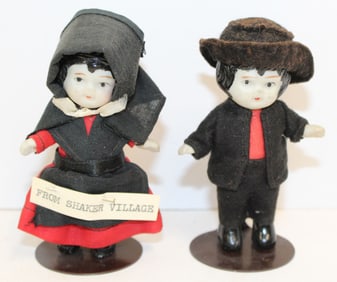 Lot of 2 Shaker Village mini figures brother & sister - 4" tall