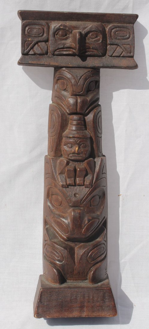 ca 1920's Northwest Coast Native American wood carved t: ca 1920's Northwest Coast Native American wood carved totem pole - 13 1/2" tall