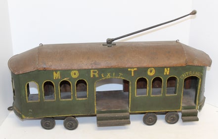ca 1920 "Morton" Trolley car in wood, pressed steel & fiberboard - 14 1/2" to top of antenna x