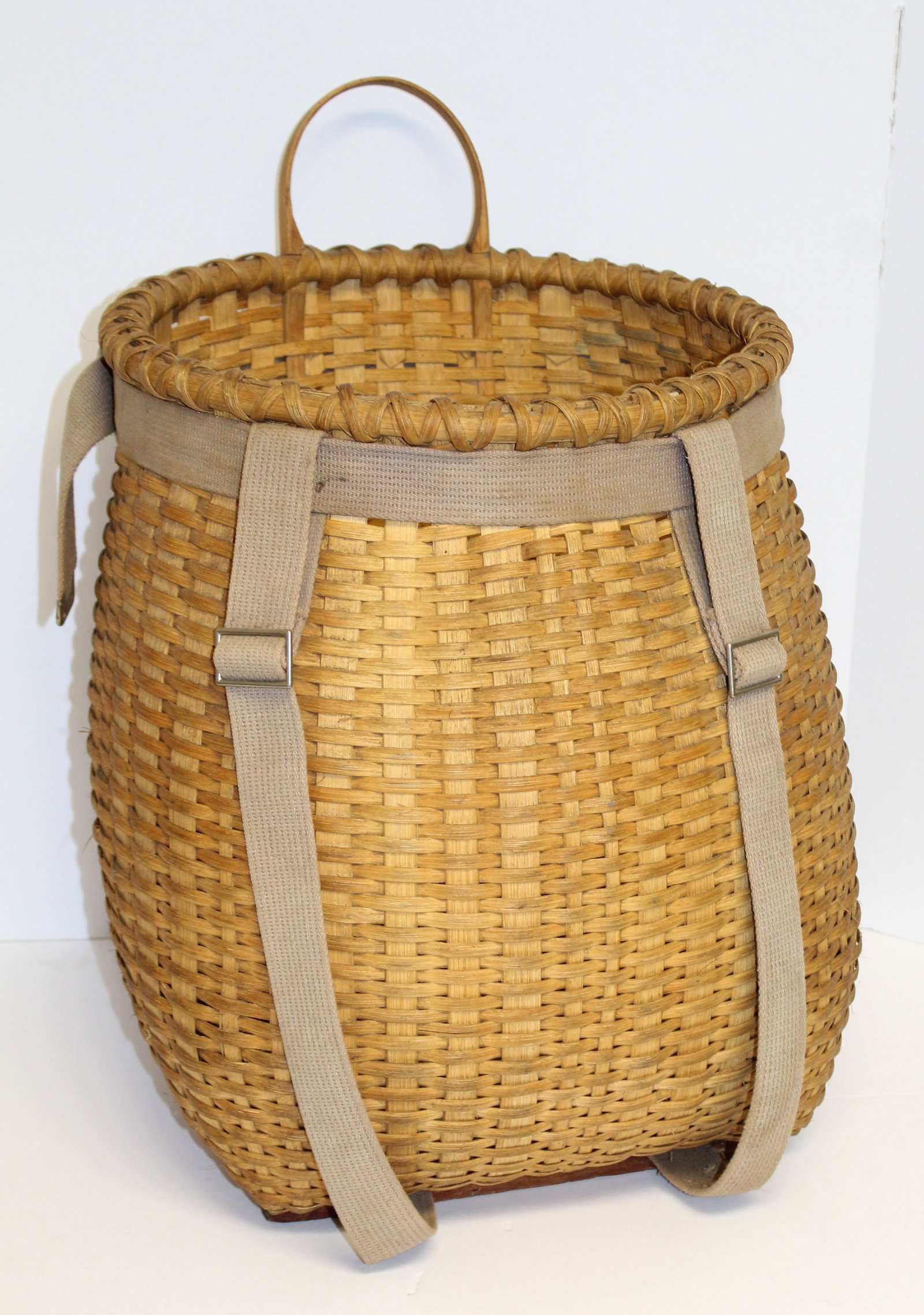 Large backpack basket - 19" tall x 16" wide: Large backpack basket - 19" tall x 16" wide