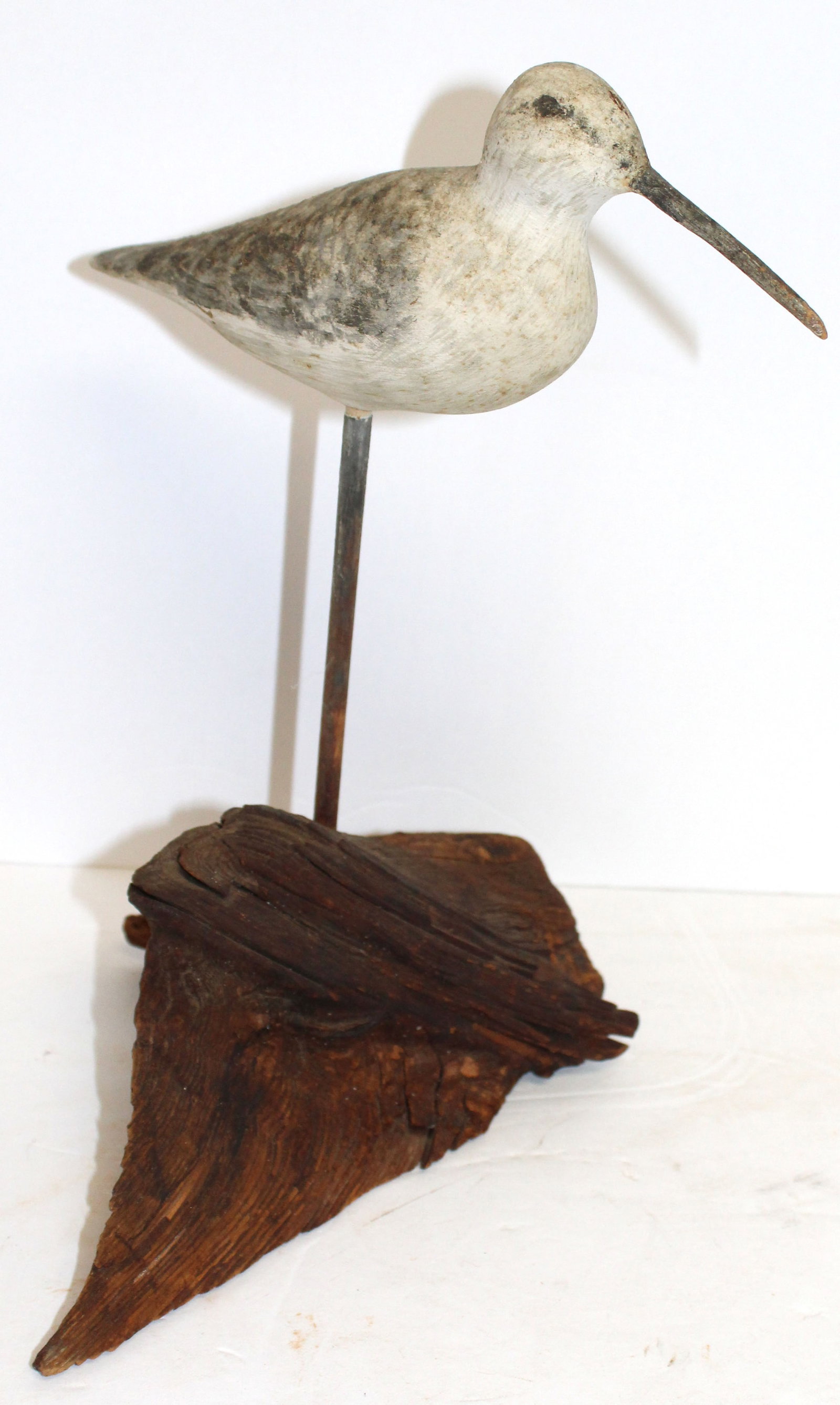 Carved wooden & painted shorebird on stump - 11" tall: Carved wooden & painted shorebird on stump - 11" tall