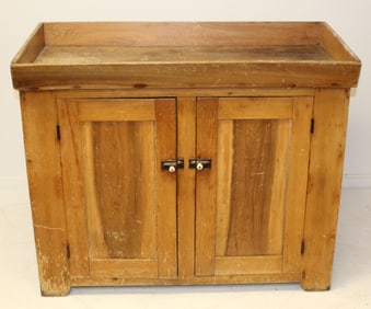 Antique country 2 door dry sink - 36" tall x 44"x22"