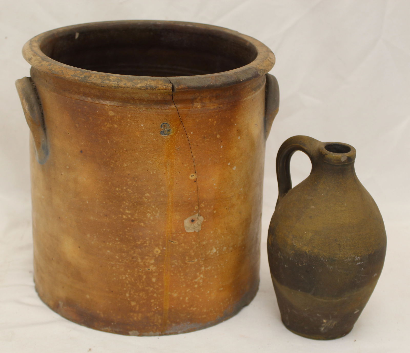 Lot of 2 antique stoneware items incl crock & small ovoid jug - 10" x 9" diam & 7" tall jug (1 of 6)