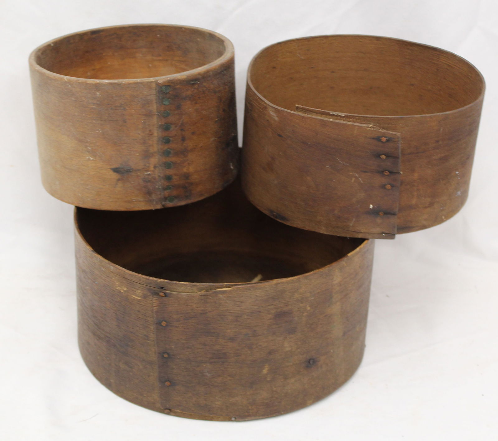 Lot of 3 antique wooden measures - 4"x 6 1/4" diam, 3 3/4" x 7 1/2" diam & 4 1/2" x 9" (1 of 7)