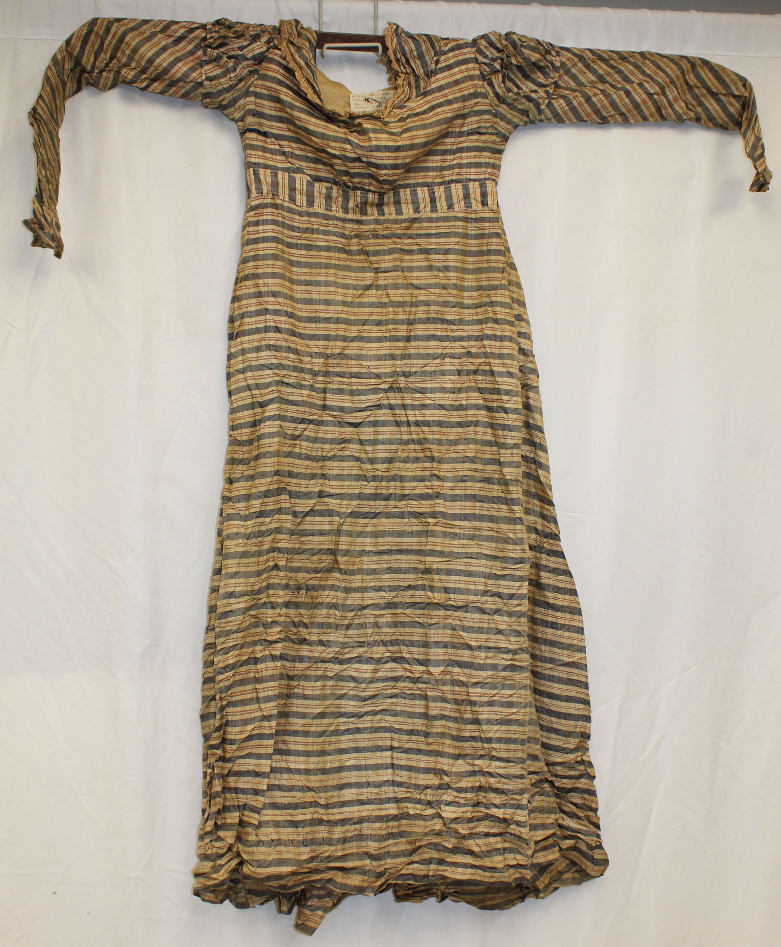 Antique dress w provenence note identifying it as the wedding dress of Darling Sweatt - niece to (1 of 9)