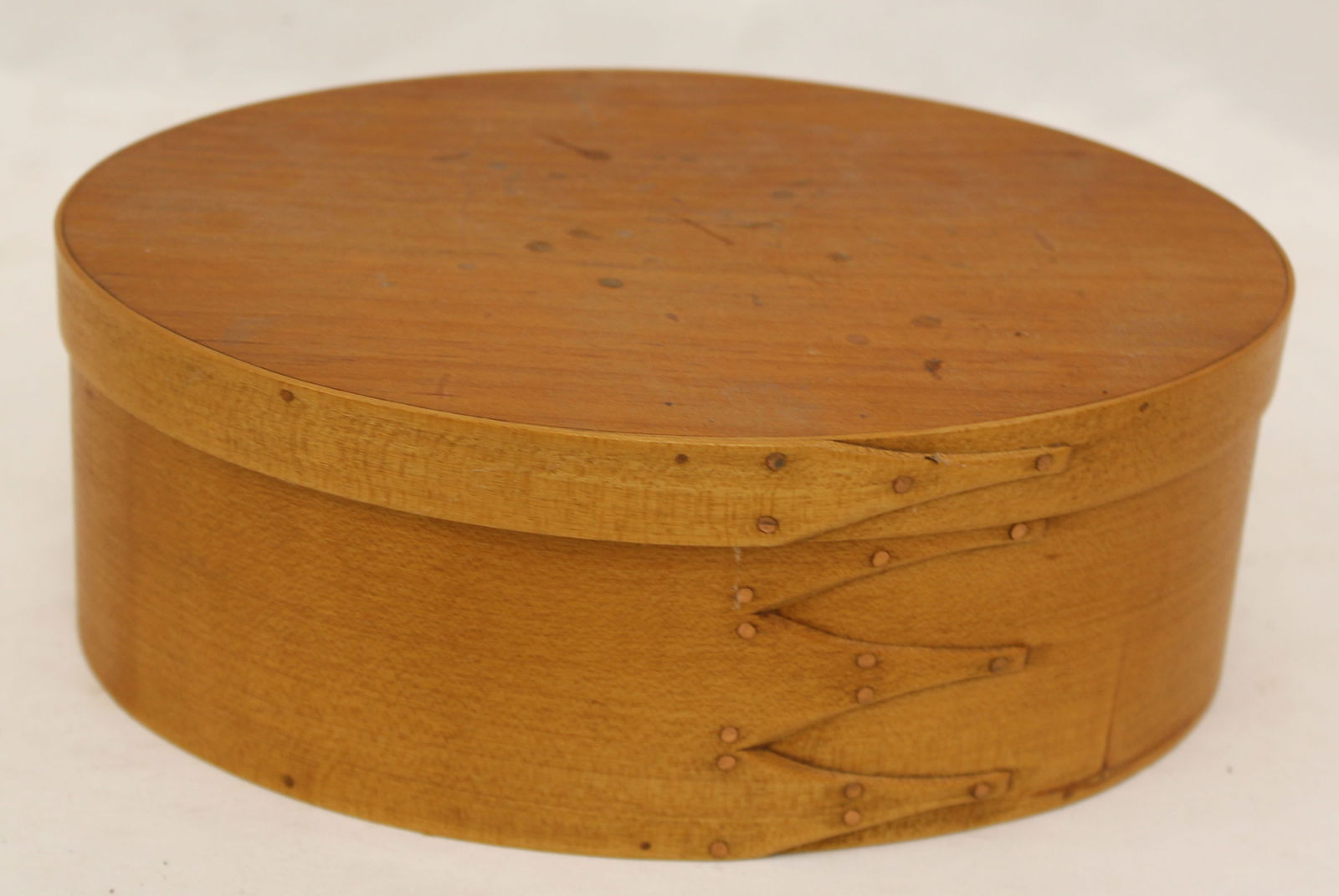 Vintage Canterbury Shaker Village oval finger lapped pantry box - 3" tall x 8 1/2" long (1 of 4)