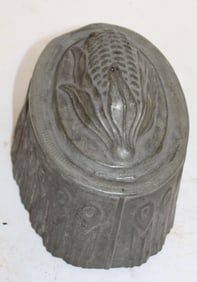 Antique tin food mold w corn motif - 5 1/2" tall x 8"x 5 1/2"