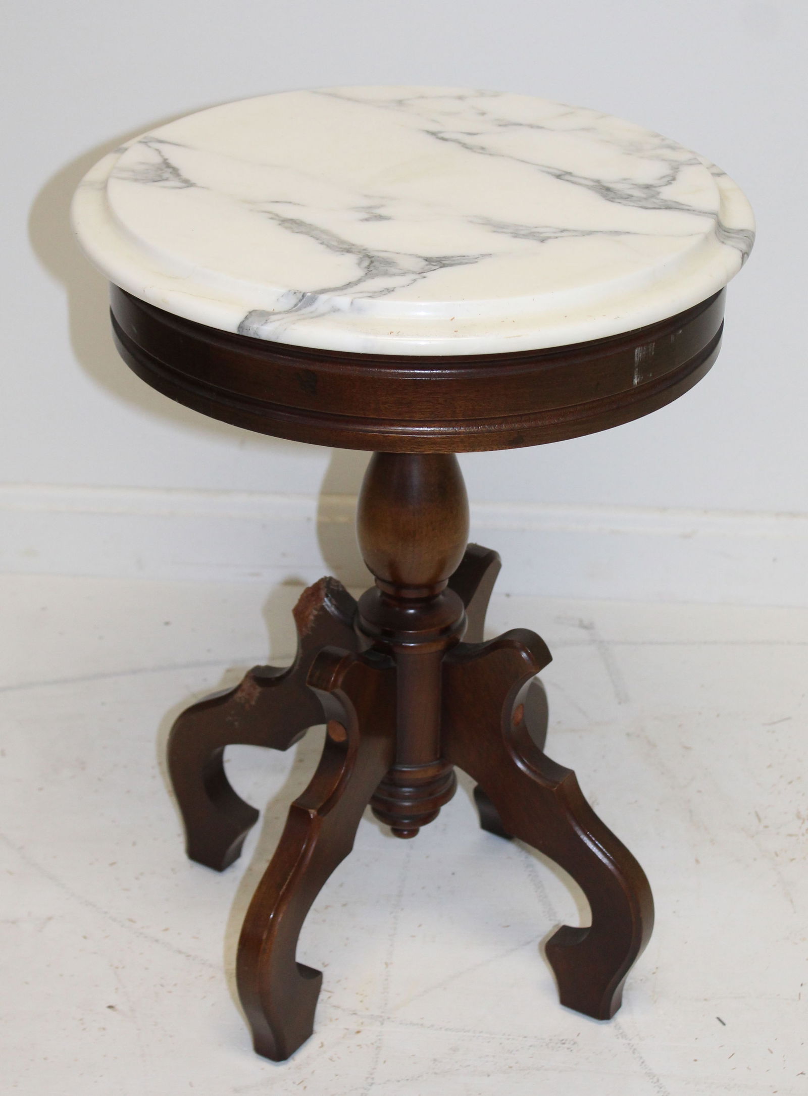 Diminutive marble top console table/stand - 19" tall x 14" diam (1 of 4)