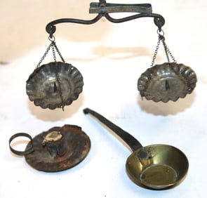 Antique Miniatures lot  incl iron chamber stick, scale & iron long handled brass pan - 1 1/2" - 2"